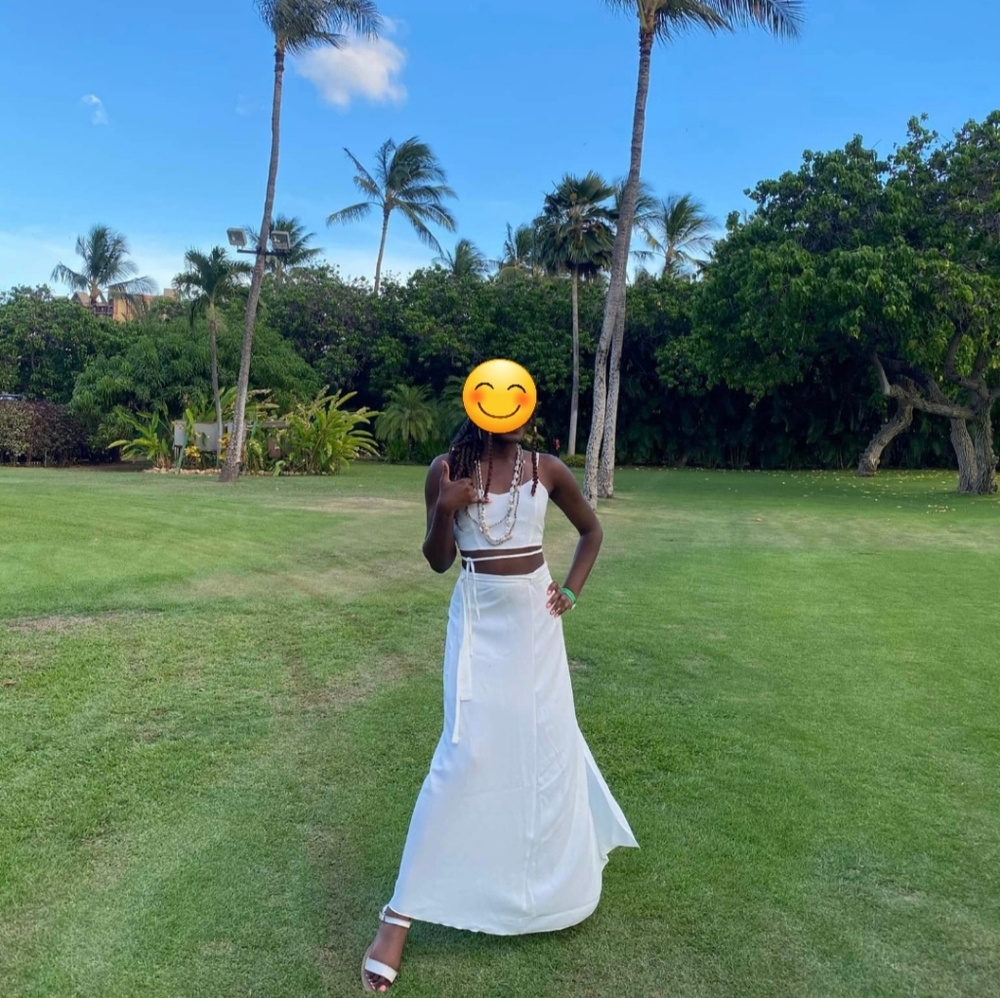 FREE W/ ANY $5 PURCHASE SHEIN white two piece top and skirt